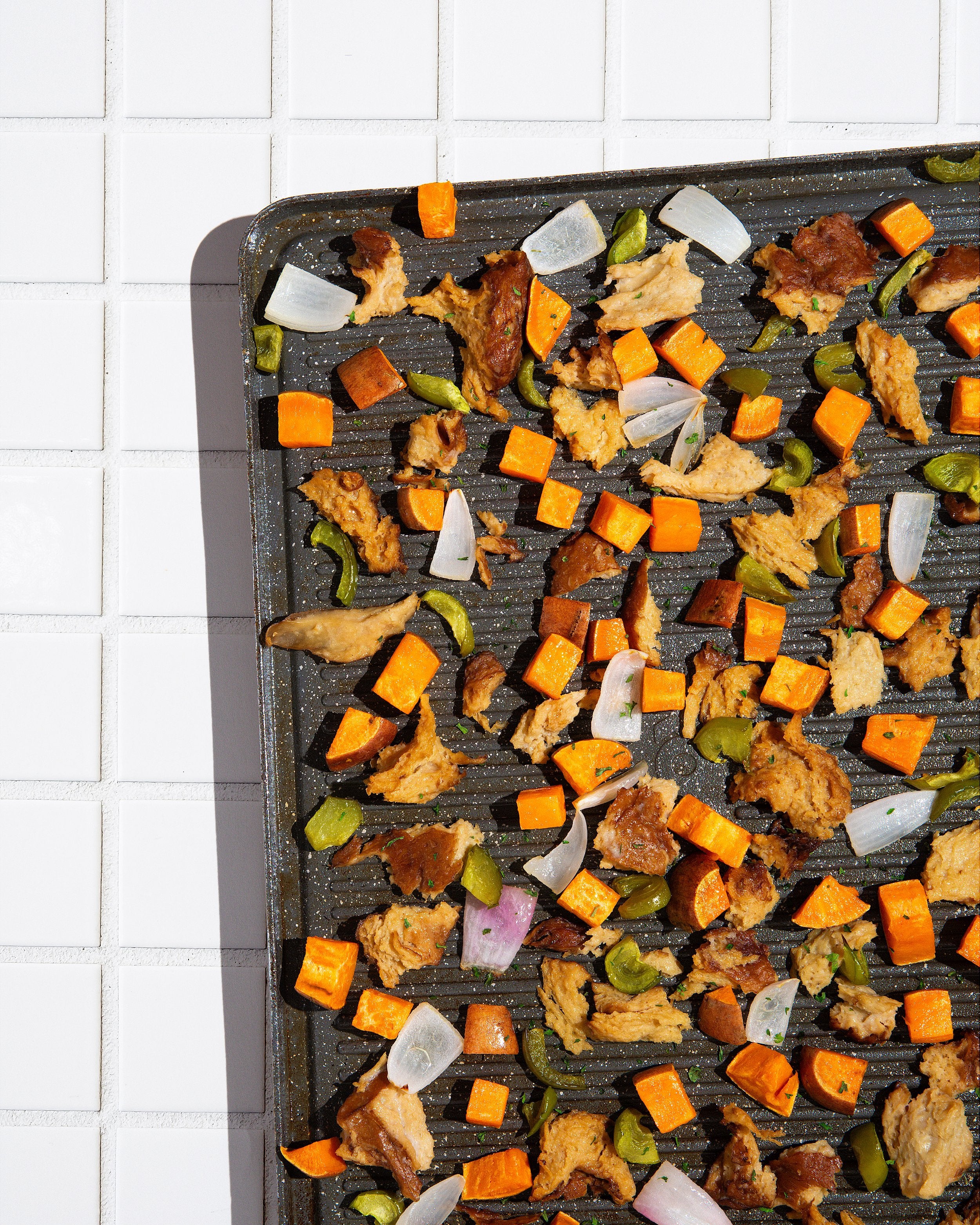 Oven-baked seitan with roasted veggies